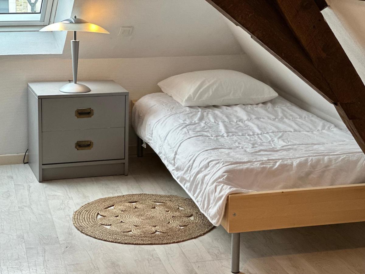 Appartement Duplex Proche De La Gare Et Du Centre Ville Sint-Omaars Buitenkant foto